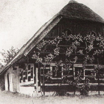 Ein seltenes Foto des Geburtshauses von Blasius Kozenn.