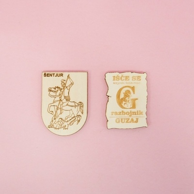 Lesen magnet grb Šentjur in magnet z motivom razbojnika Guzaja 