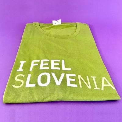Majica z napisom I Feel Slovenia.