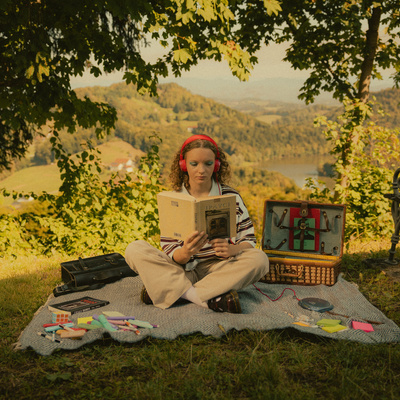 Filozofinja na klopci Peseke